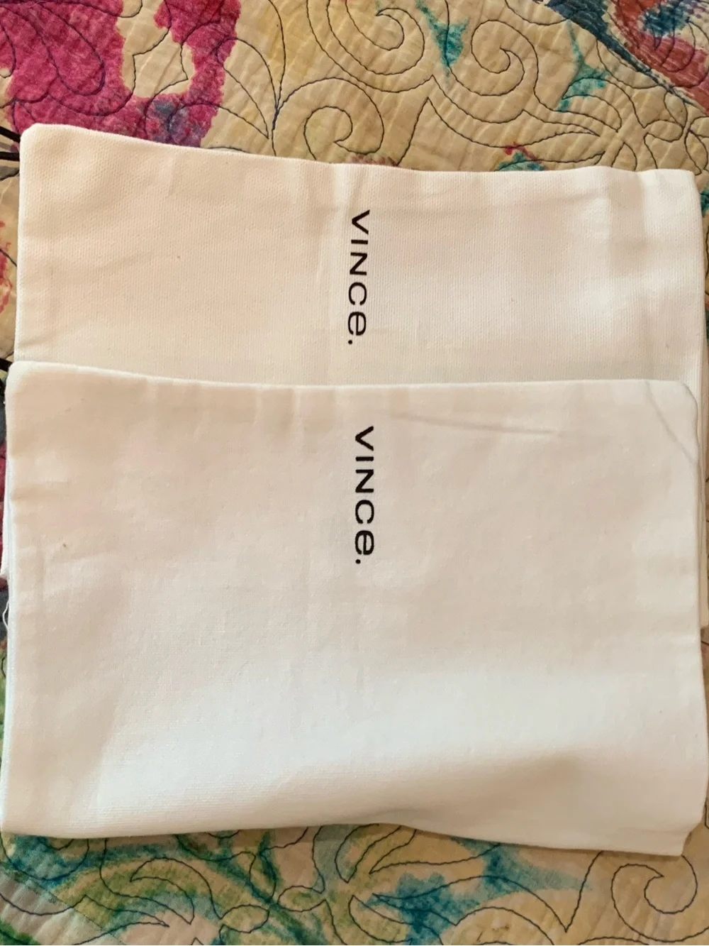 🌼VINCE🌼ACCESSORY/DUST BAGS. 2 BAGS. NWOT.EXCELLENT CONDITION! - Picture 2 of 5